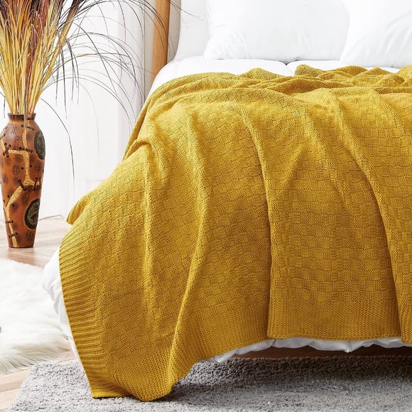 Urban Outfitters Other - Waffle Knit Cable Knit Weave Square Pattern Decorative Bed Warm Accent Blanket